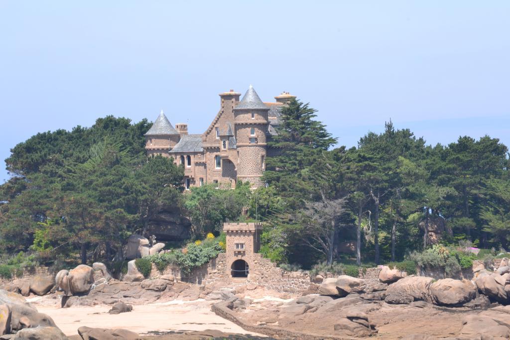 Gite De La Plage Lézardrieux Kültér fotó